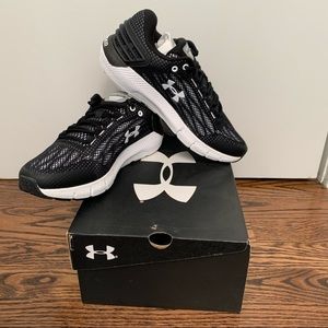 Under Armour Charged Rogue Running Shoes